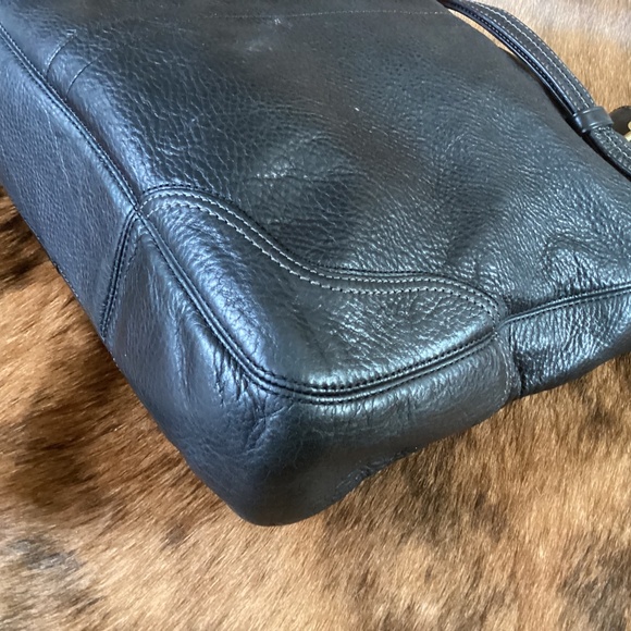 Beautiful Authentic Coach Black Pebbled Leather Satchel Shoulder Carry Handbag - Picture 5 of 12
